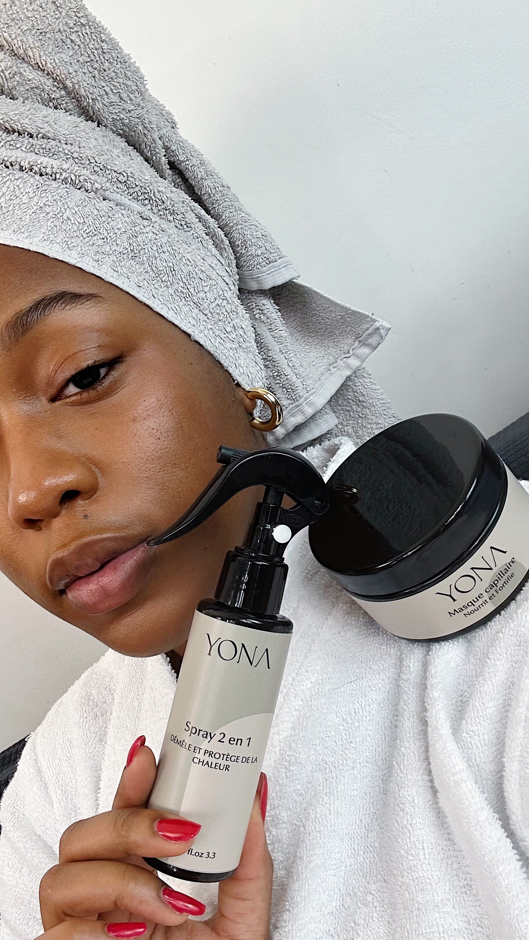 COFFRET MASQUE ET SPRAY 2 EN 1 DÉMÊLANT ET PROTECTEUR DE CHALEUR