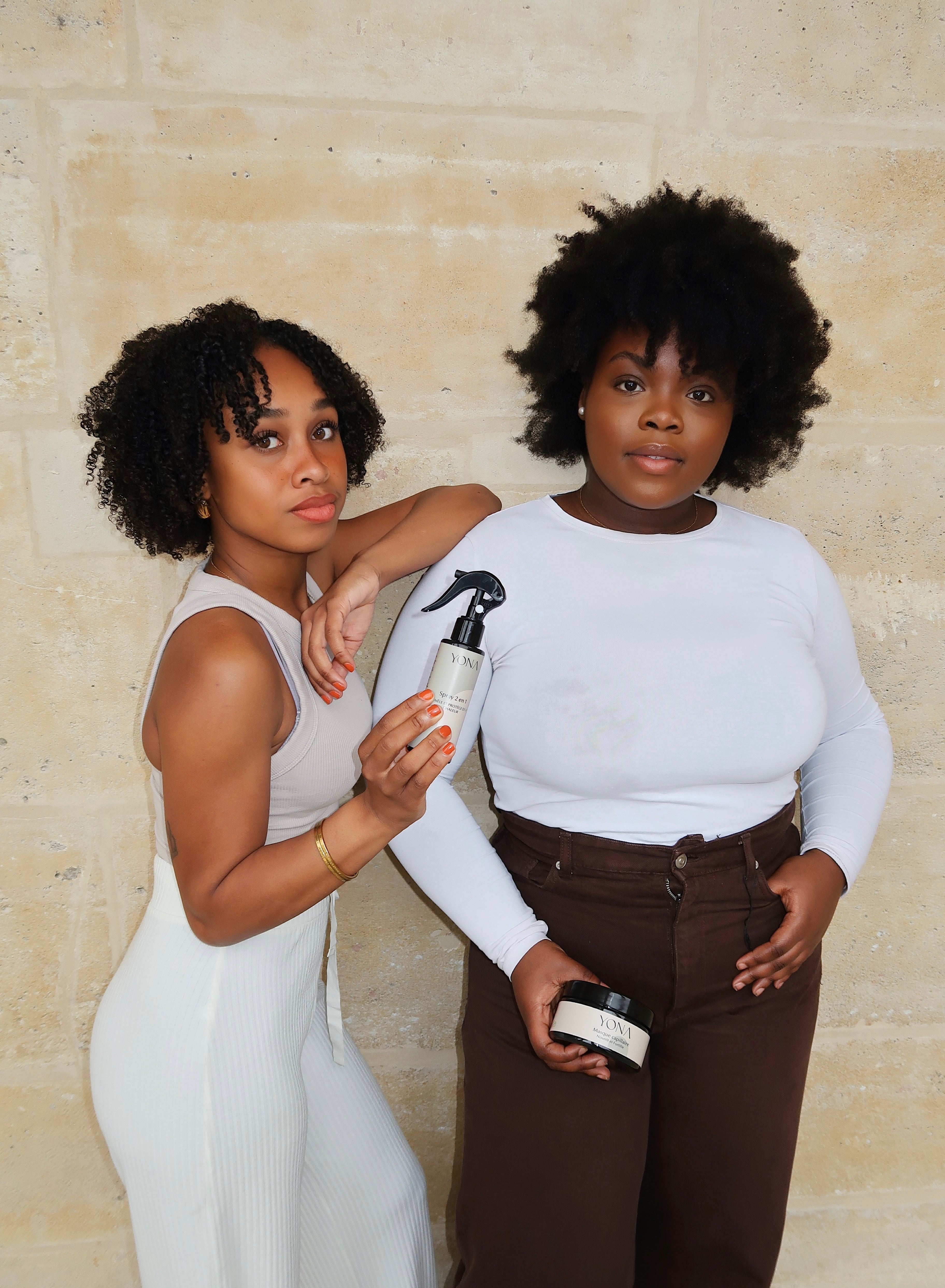 COFFRET MASQUE ET SPRAY 2 EN 1 DÉMÊLANT ET PROTECTEUR DE CHALEUR